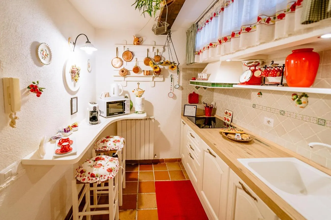 Apartment Appartamento Il Papavero Rosso Grosseto Italy